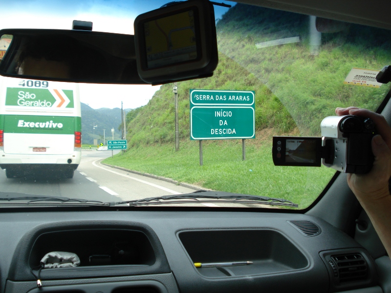 Início da descida da serra das araras, RJ